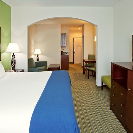 Holiday Inn Express & Suites Graham By Ihg Luaran gambar