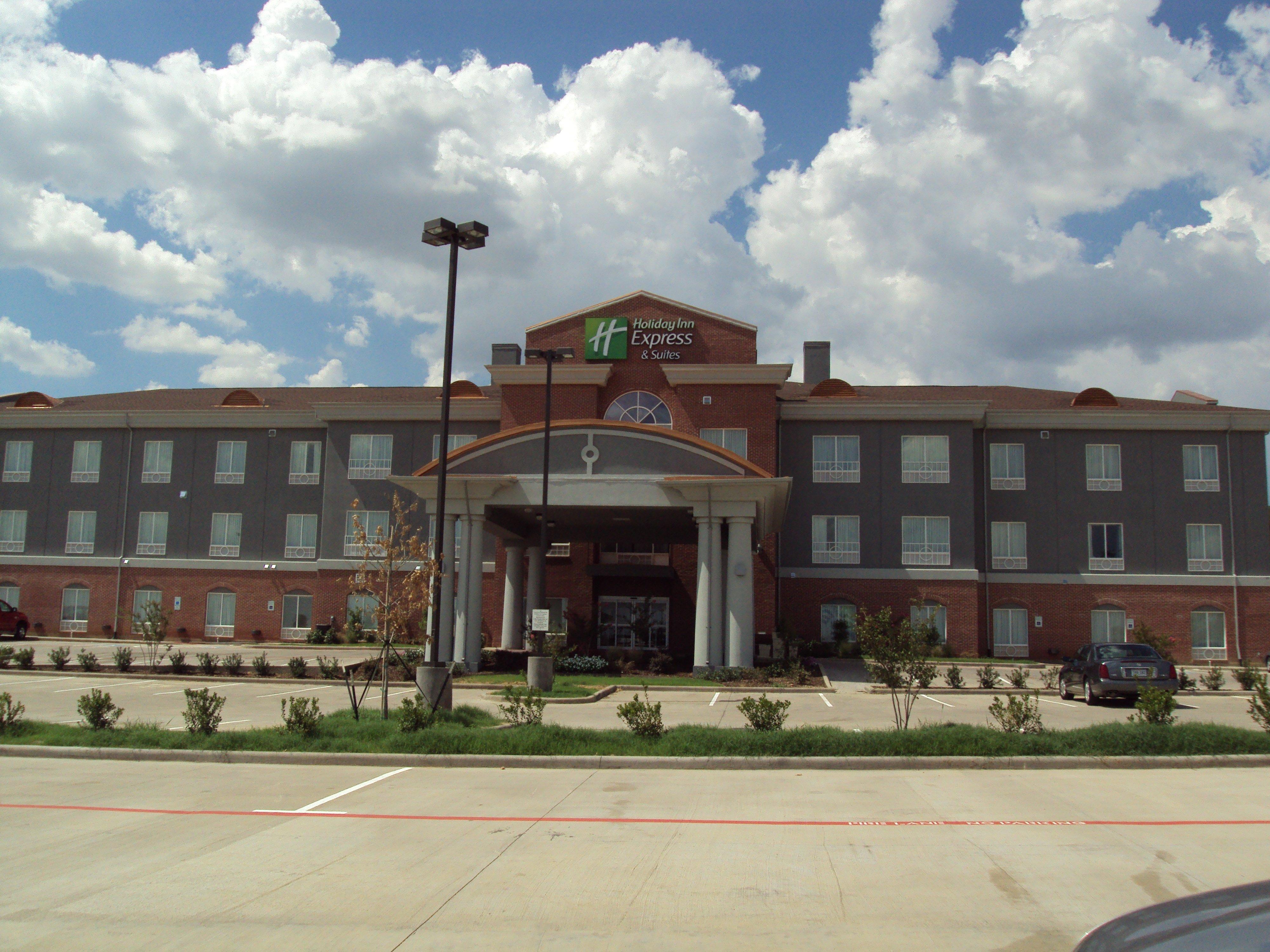 Holiday Inn Express & Suites Graham By Ihg Luaran gambar